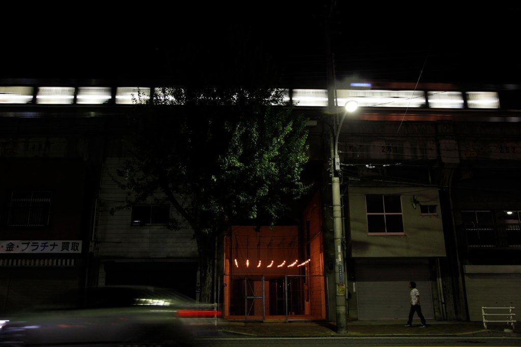 神戸ビエンナーレ2011 高架下アートプロジェクト - Brilliant Noise