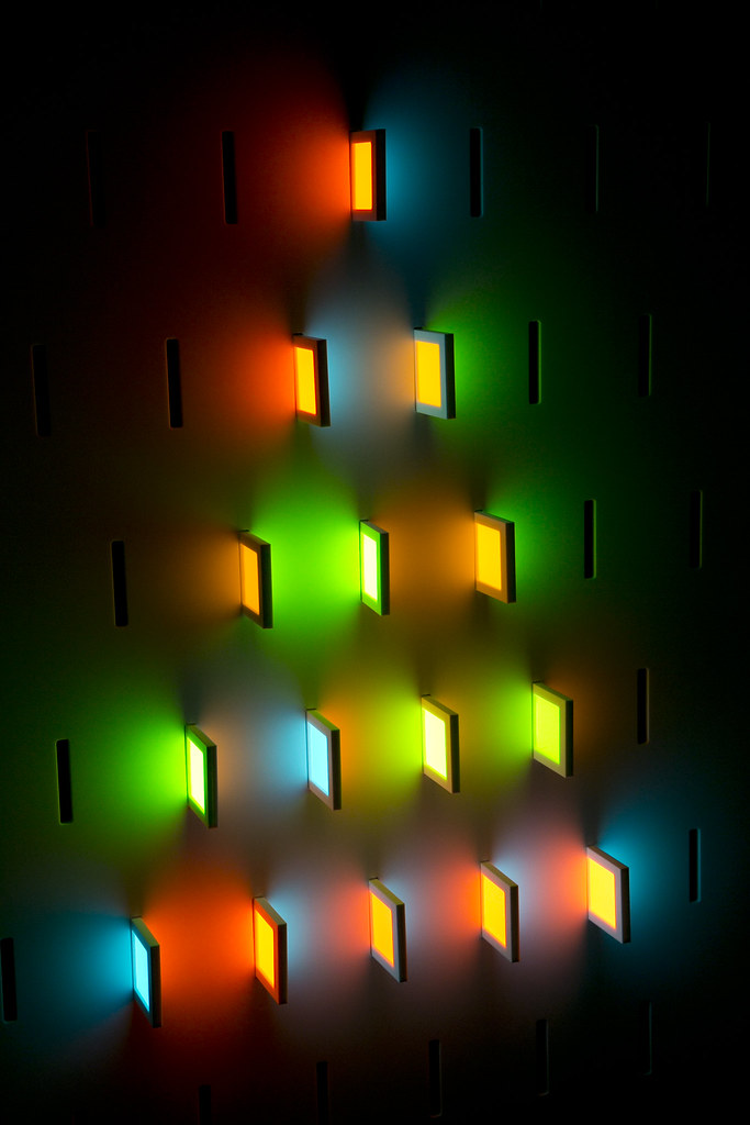 光と音のシンフォニー「ライティング・オブジェ2013」