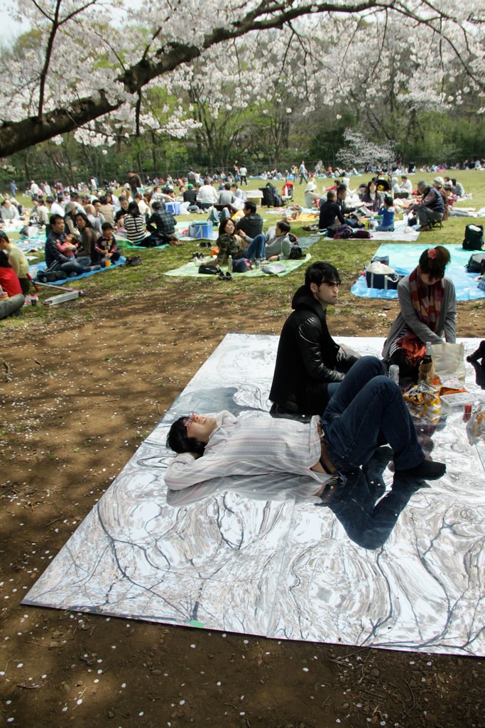 桜を見おろす会（お花見インスタレーション）